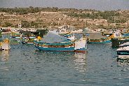 und das Ziel - die Luzzu-Boote in Marsaxlokk...