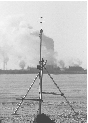 Ultraschall-Anemometer-Thermometer zur Erfassung der turbulenten Bewegungen in der Grenzschicht